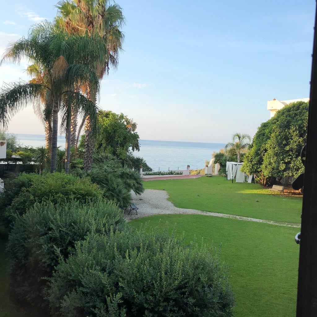 Grand Baia Verde 4*坎尼扎罗