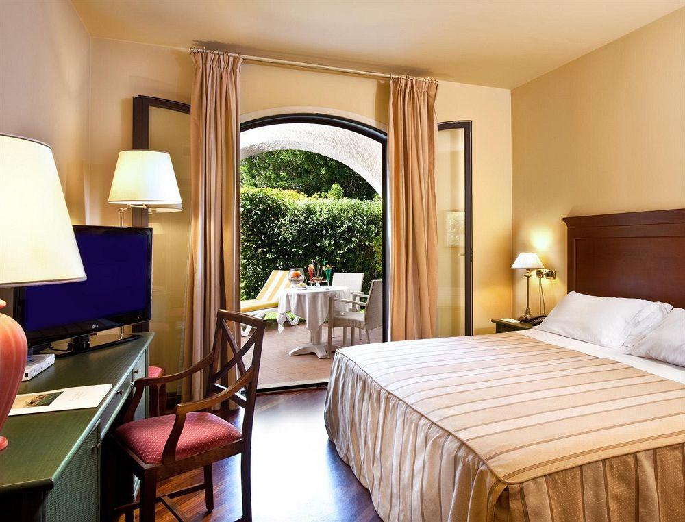 Grand Baia Hotel 4*
