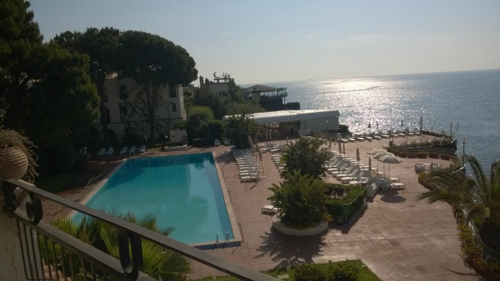 Grand Baia Hotel 4*