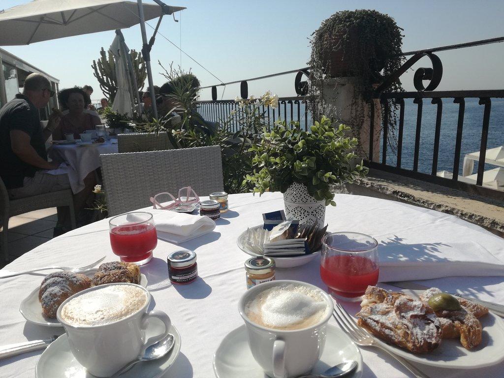 Grand Baia Cannizzaro