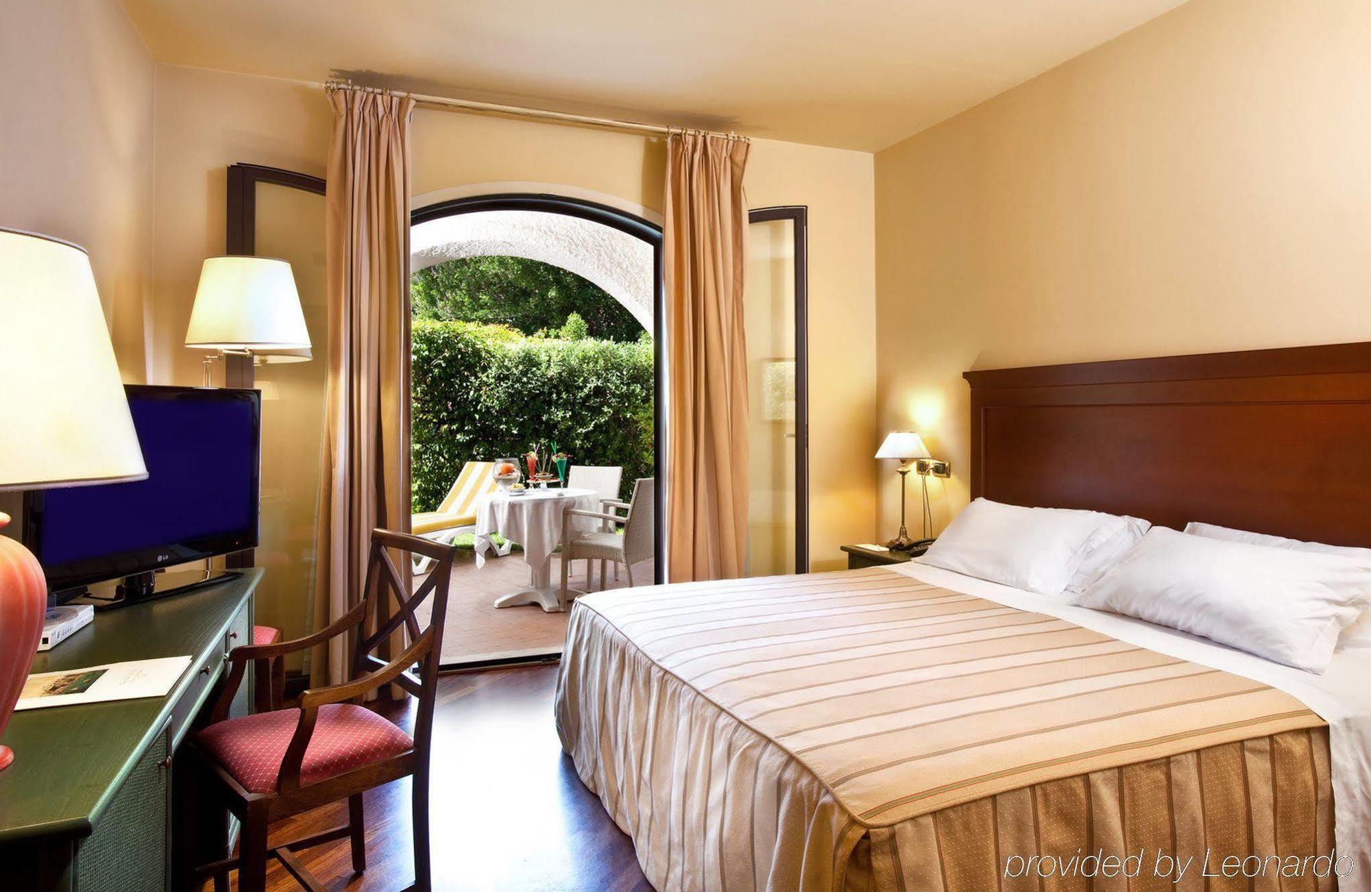 Hotel Grand Baia 4*